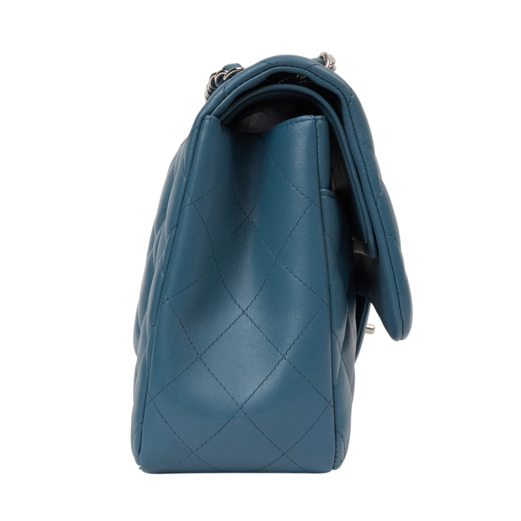 Chanel Jumbo Classic
