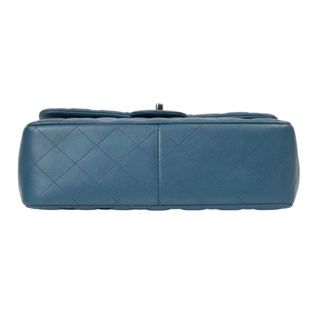 Chanel Jumbo Classic