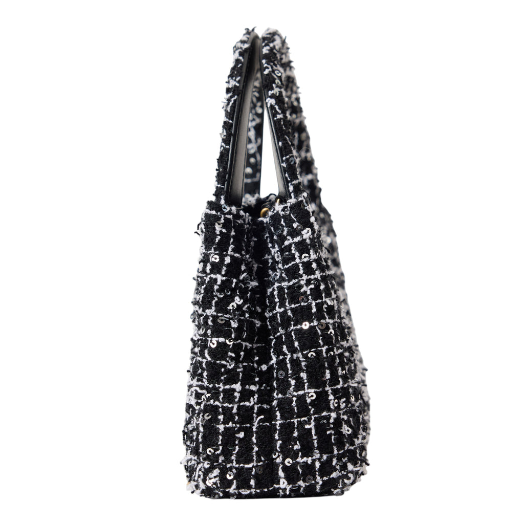 Chanel Small Kelly Tweed