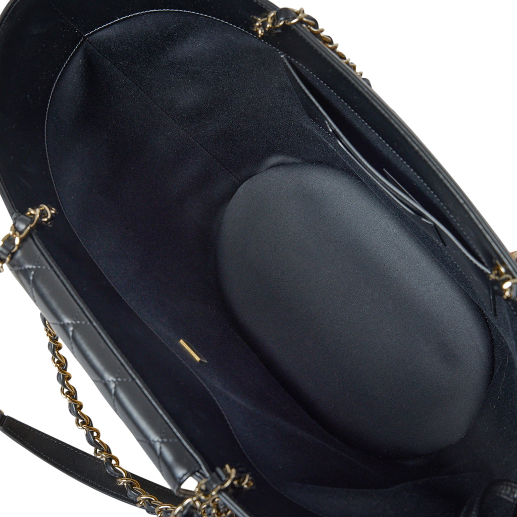 Chanel Raffia Shopping Bag