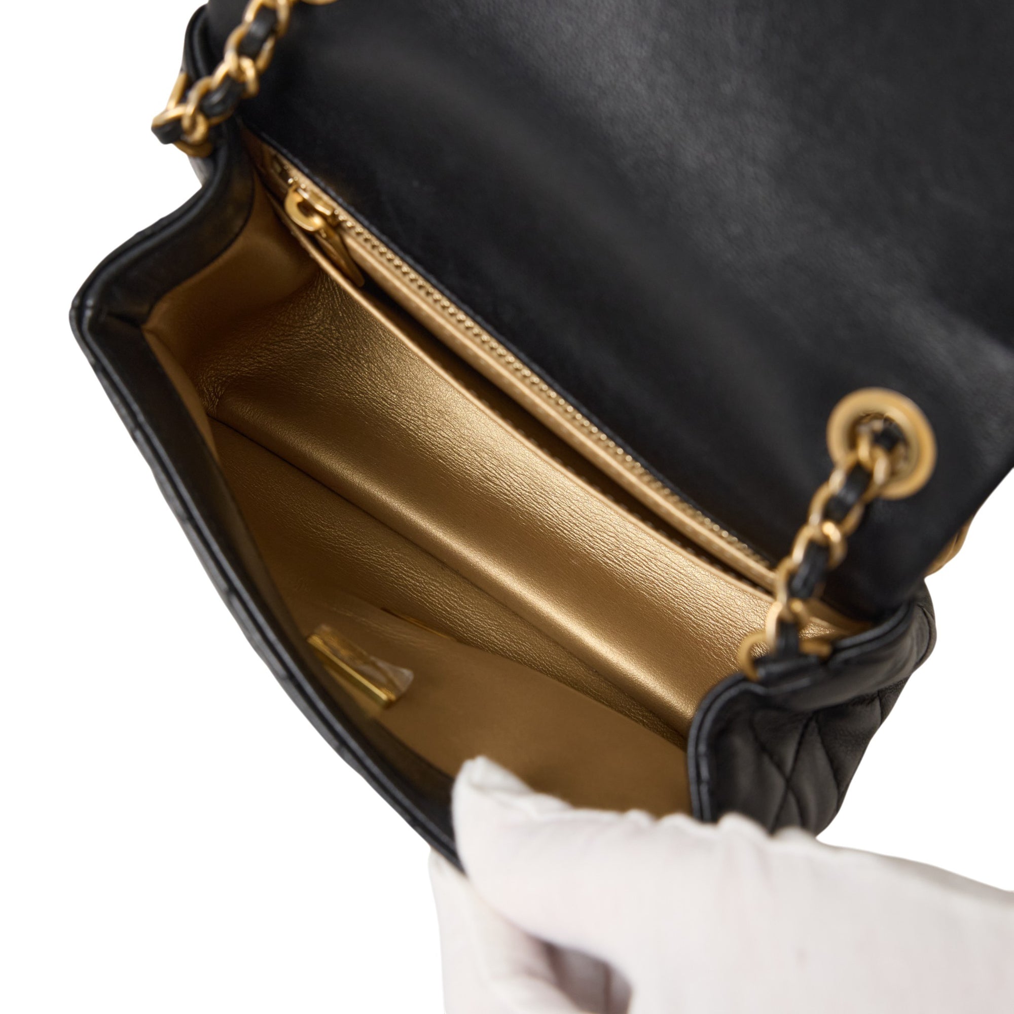 Chanel Mini Pearl Crush