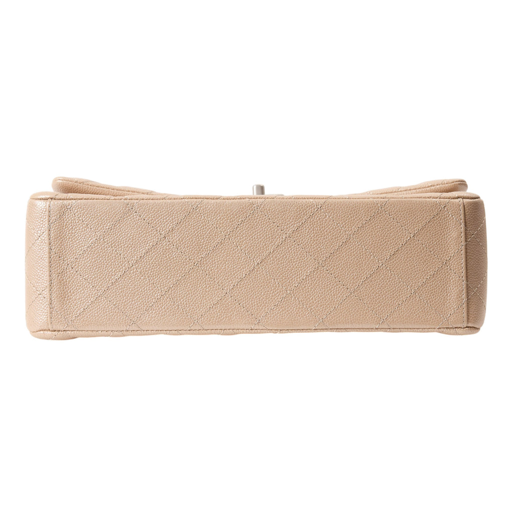 Chanel Classic Maxi Double Flap