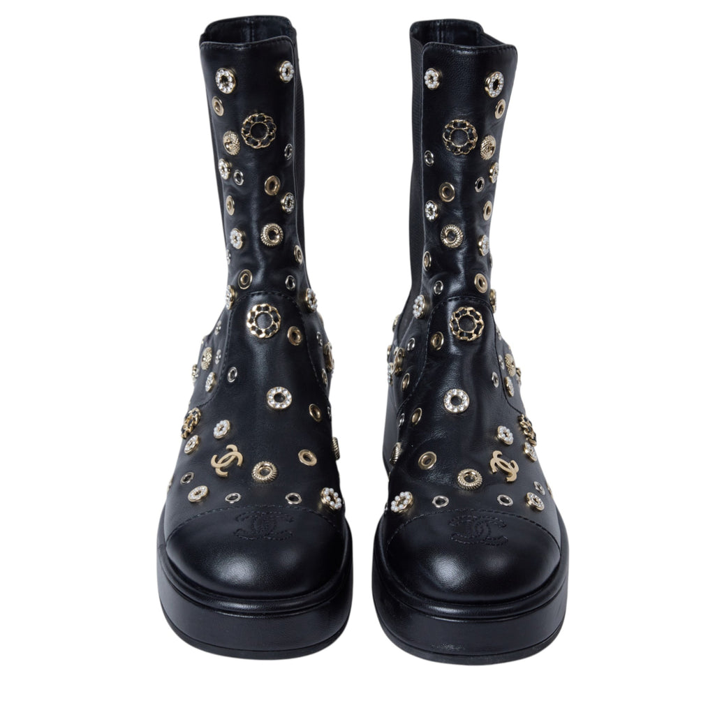 Chanel Boot Size 6