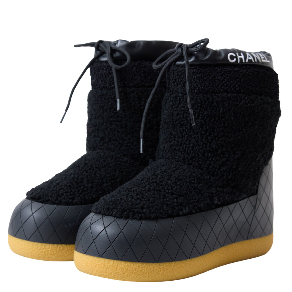 Chanel Moon Boot Size 6