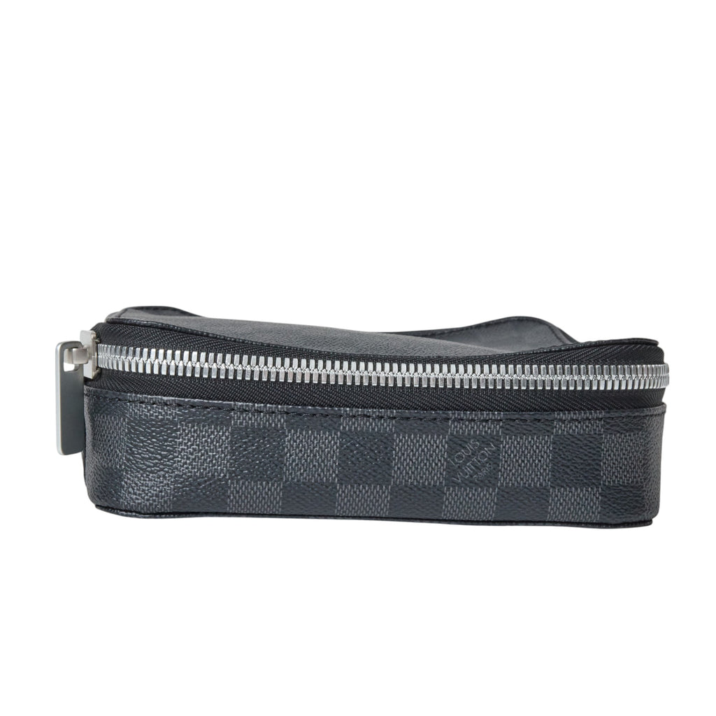 Louis Vuitton Horizon Pouch